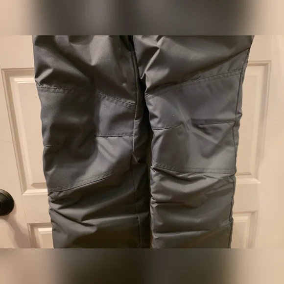 NWT Kids Snow Bib - Cat & Jack Size M Grey - Picture 7 of 11